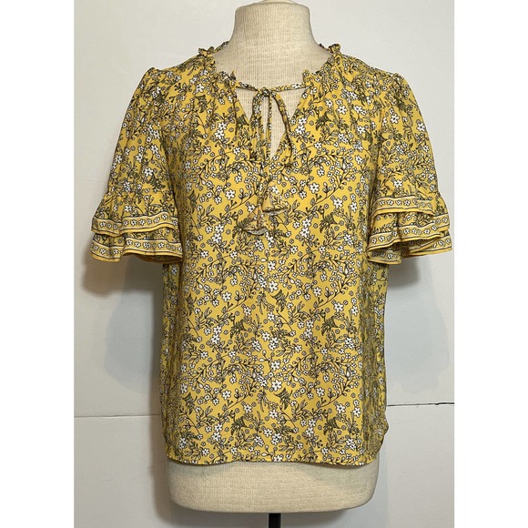 Max Studio Tops - MAX STUDIO Women’s M Polyester Blouse Yellow Floral Polyester